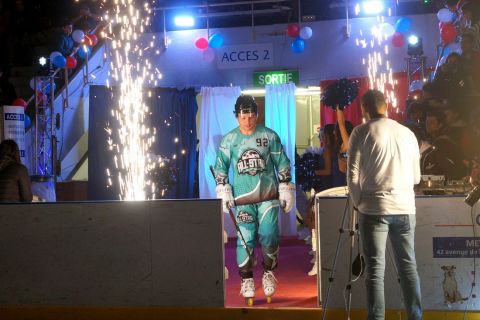AS-G-S-ent-jou-41