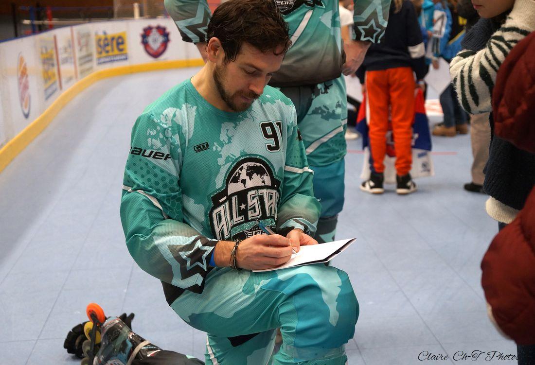AS-G-S-m-sign-17