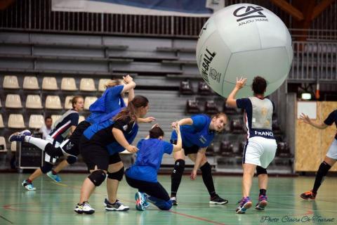 Kinball fém Cl c  (100)