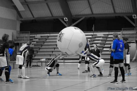 Kinball fém Cl c  (118)