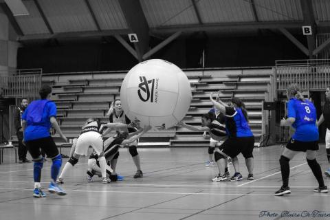 Kinball fém Cl c  (121)