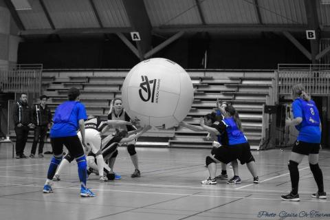 Kinball fém Cl c  (122)