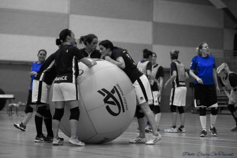 Kinball fém Cl c  (153)