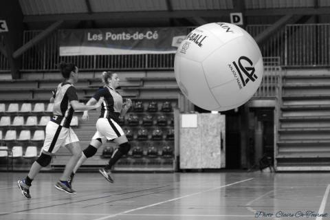 Kinball fém Cl c  (192)