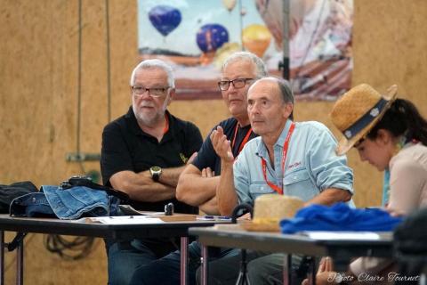 Apéro et réunion samedi après-midi (77)