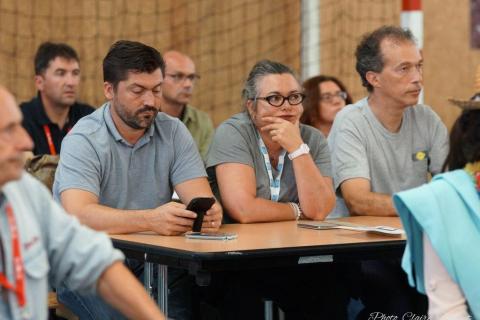 Apéro et réunion samedi après-midi (96)