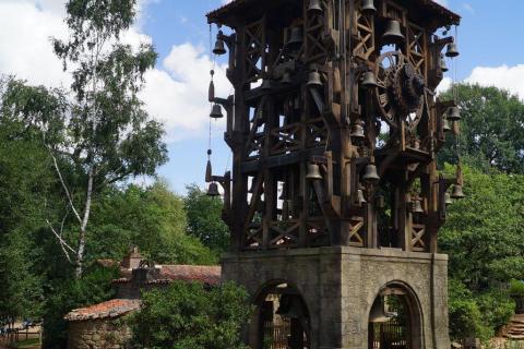 Puy du Fou c (389)