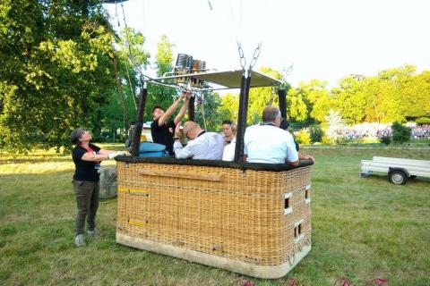 mardi soir au château, c (289)