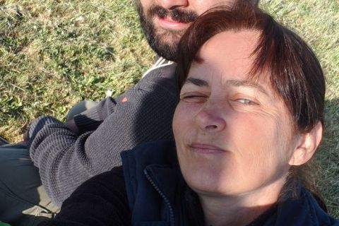V1-64b