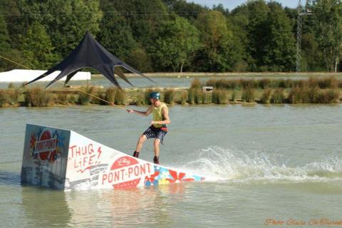 Wake park Claire c  (333)