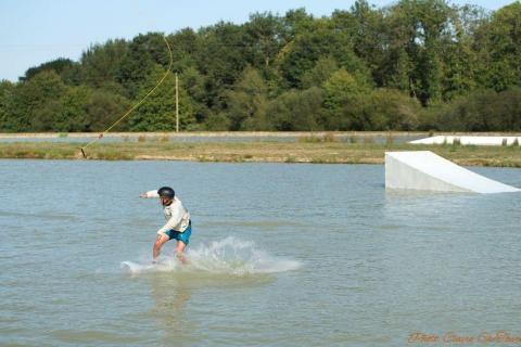 Wake park Claire c  (360)