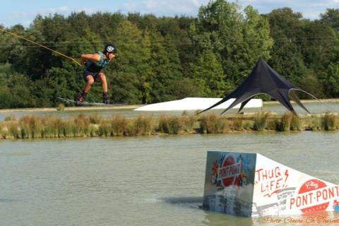 Wake park Claire c  (409)