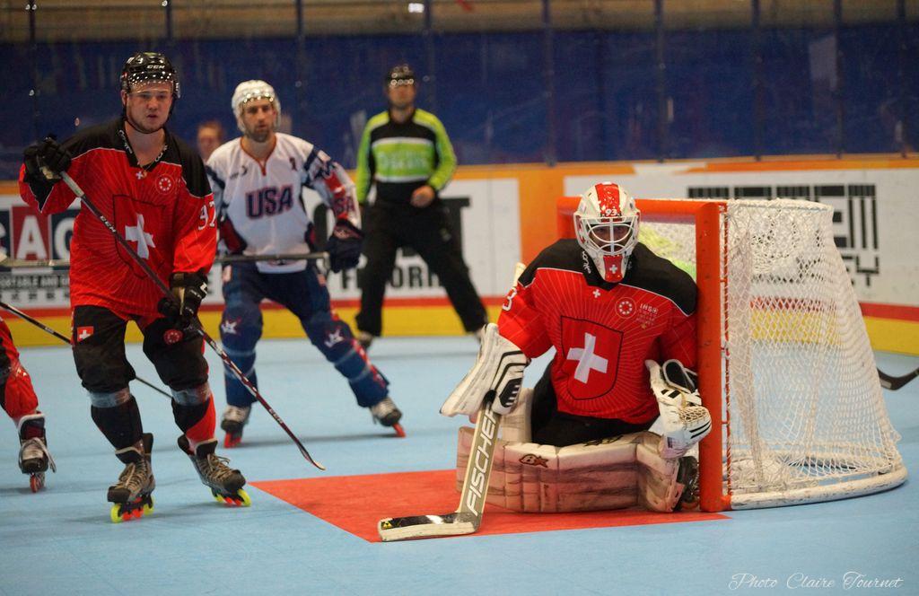 H-quart-USA-vs-Suisse-c-92