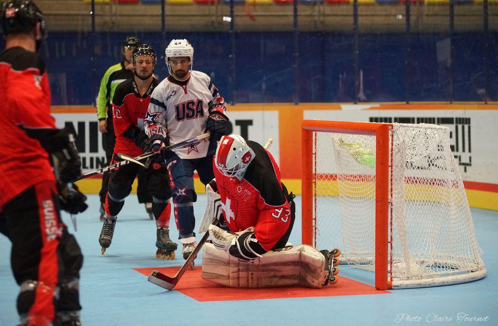 H-quart-USA-vs-Suisse-c-99